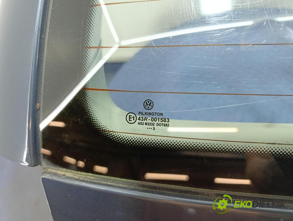 Vw Golf 2003 zadna dveře kufra: kufra: