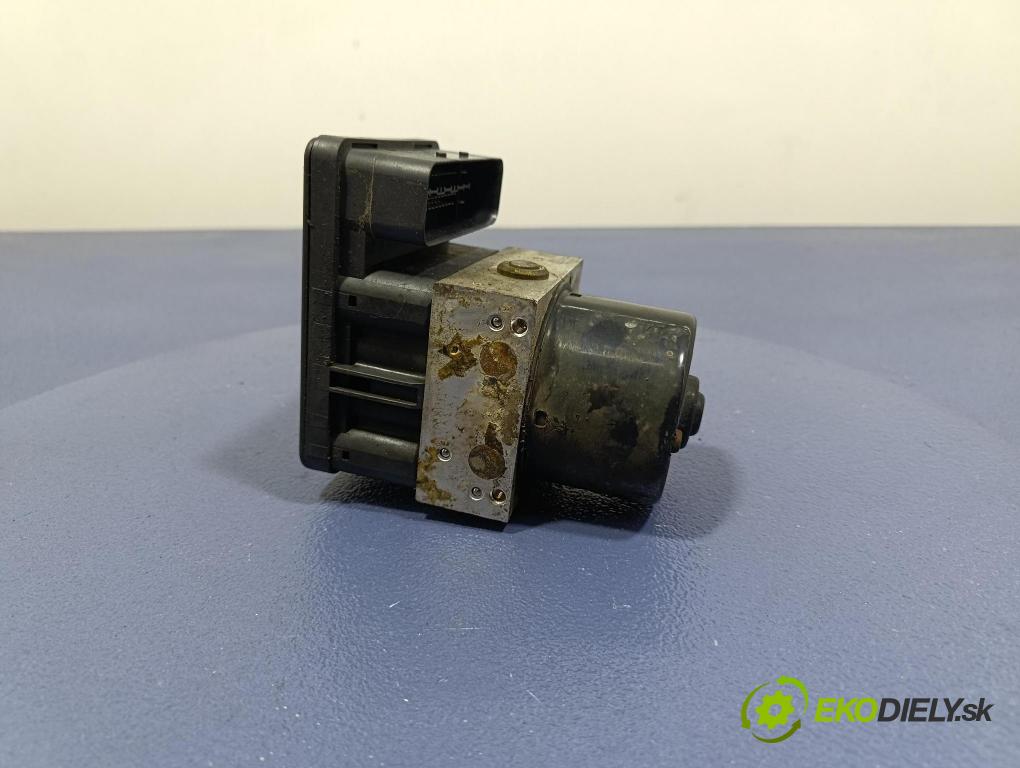 Audi A3 2000 čerpadlo ABS x 1J0614517E