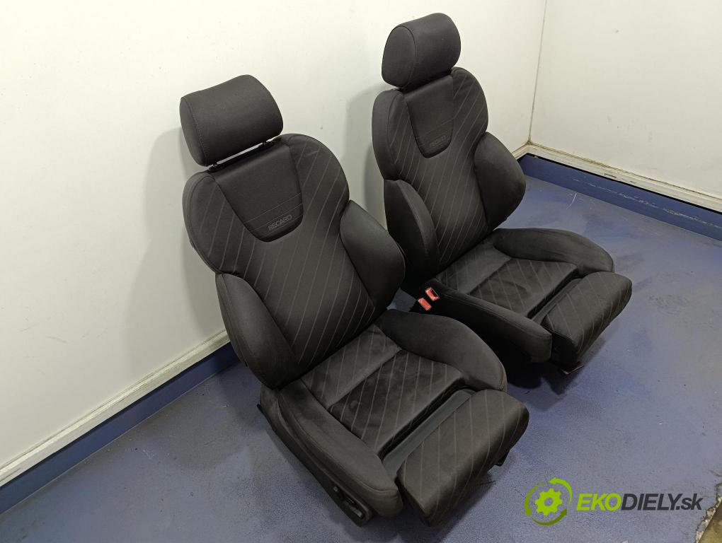 Audi A3 2000 Sedačka Ovládače:
