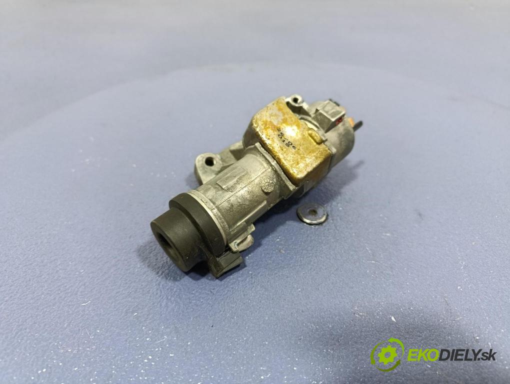 Vw Polo 2006 riadiaca jednotka Motor: 03E906023D