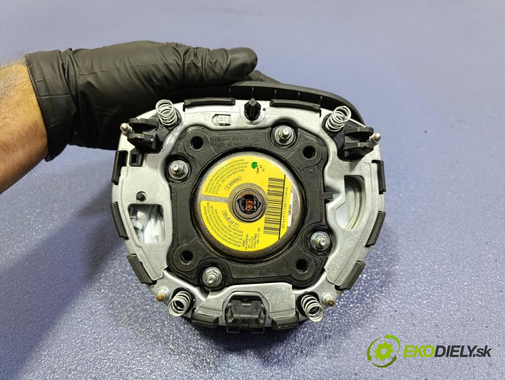 Bmw Seria 5 2011 kokpit,pristrojová doska 9166659