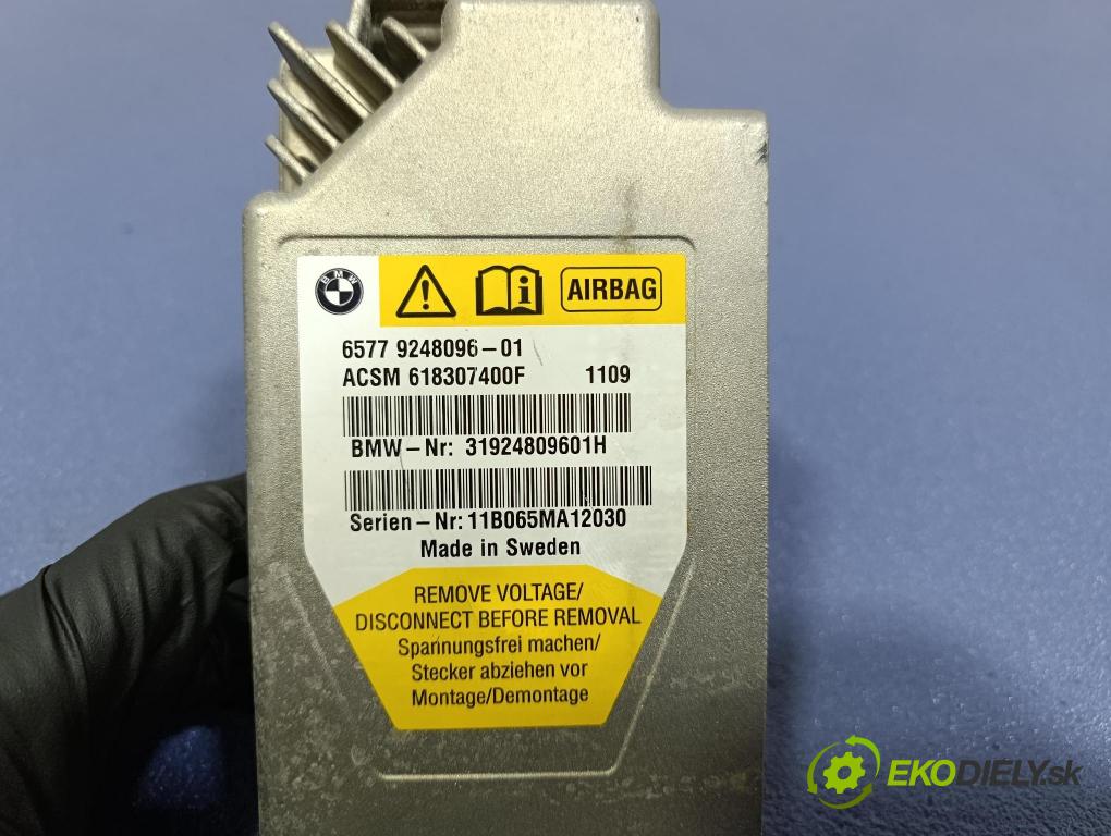 Bmw Seria 5 2011 kokpit,pristrojová doska 9166659