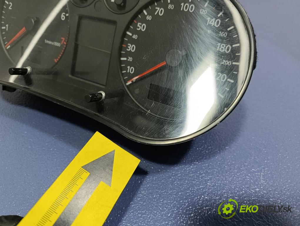 Audi A3 2000 prístrojovka/ budíky 8L0920900A