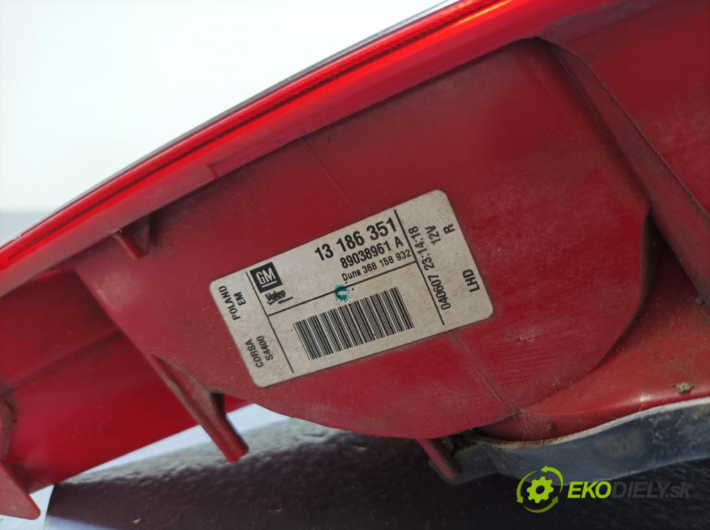 Opel Corsa 2007 svetlo / reflektor zad Prava: Vonkajsia: 13186351
