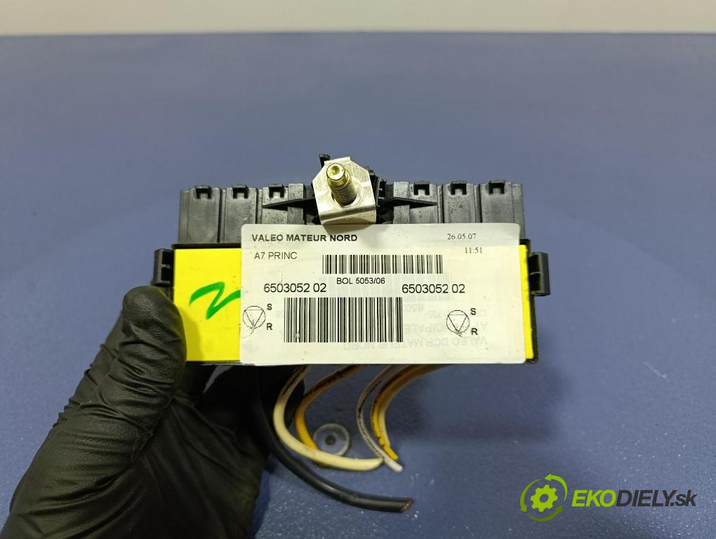 Peugeot 207 2007 riadiaca jednotka Motor: 9663380880
