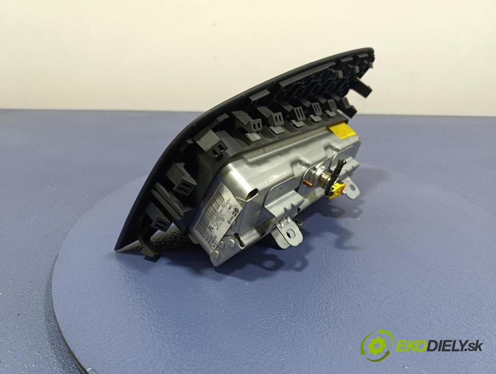 Skoda Fabia 2011 Airbag: Cestujúcí: x 5J1880202
