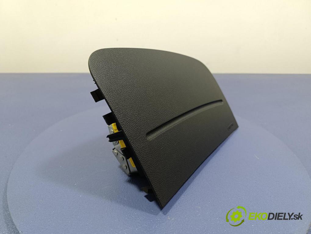 Skoda Fabia 2011 Airbag: Cestujúcí: x 5J1880202
