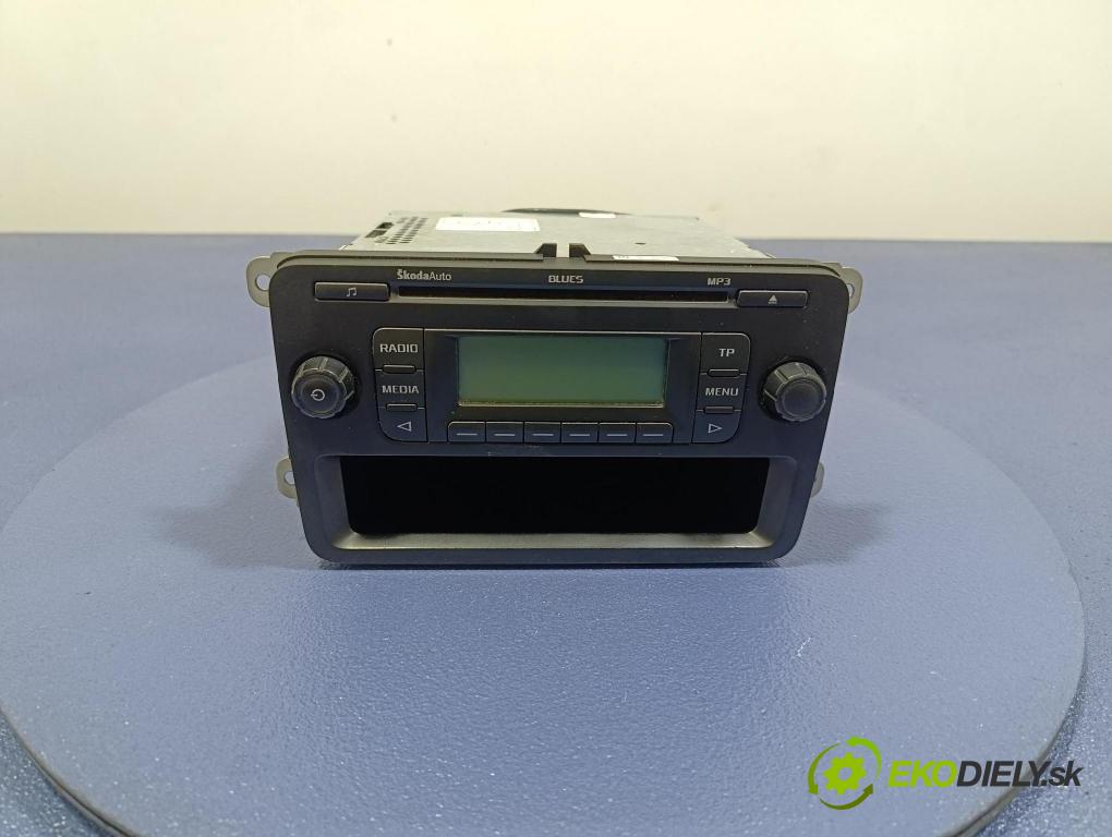 Skoda Fabia 2011 Radio I Navigácia: 5J0035152A