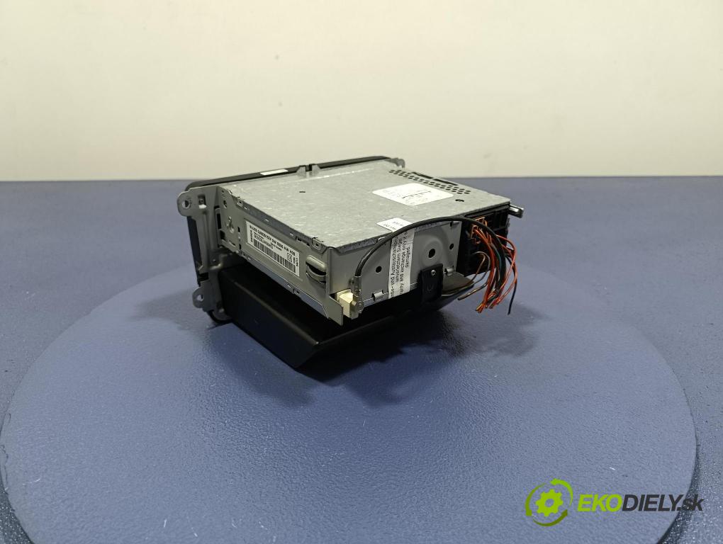 Skoda Fabia 2011 Radio I Navigácia: 5J0035152A
