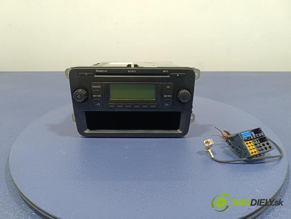 Skoda Fabia 2011 Radio I Navigácia: 5J0035152A