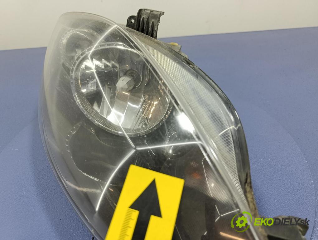 Seat Toledo 2007 světlo v pravo: 89309829
