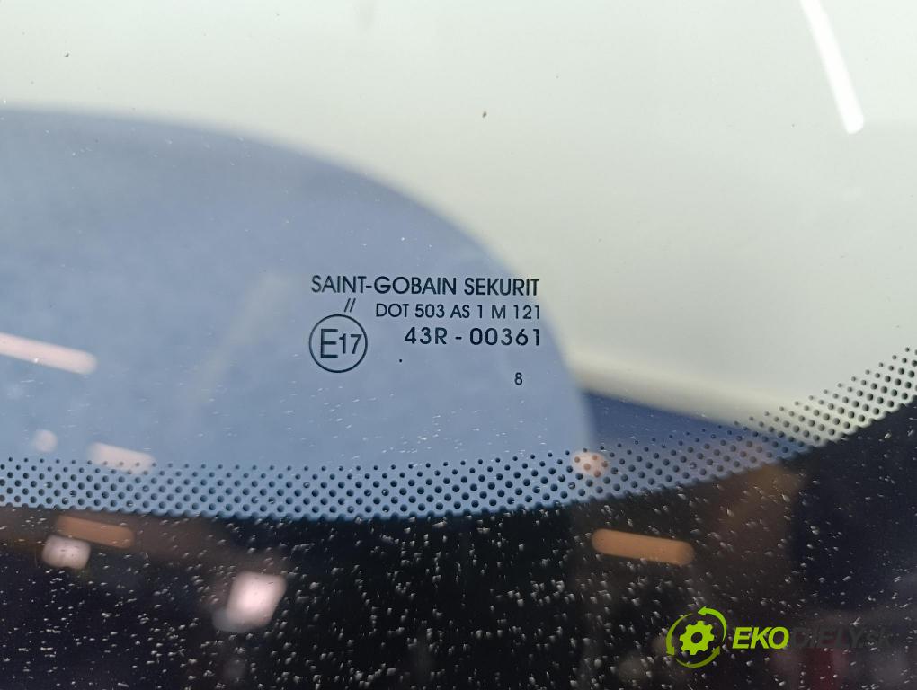 Bmw Seria 5 2011 sklo Čelní přední: