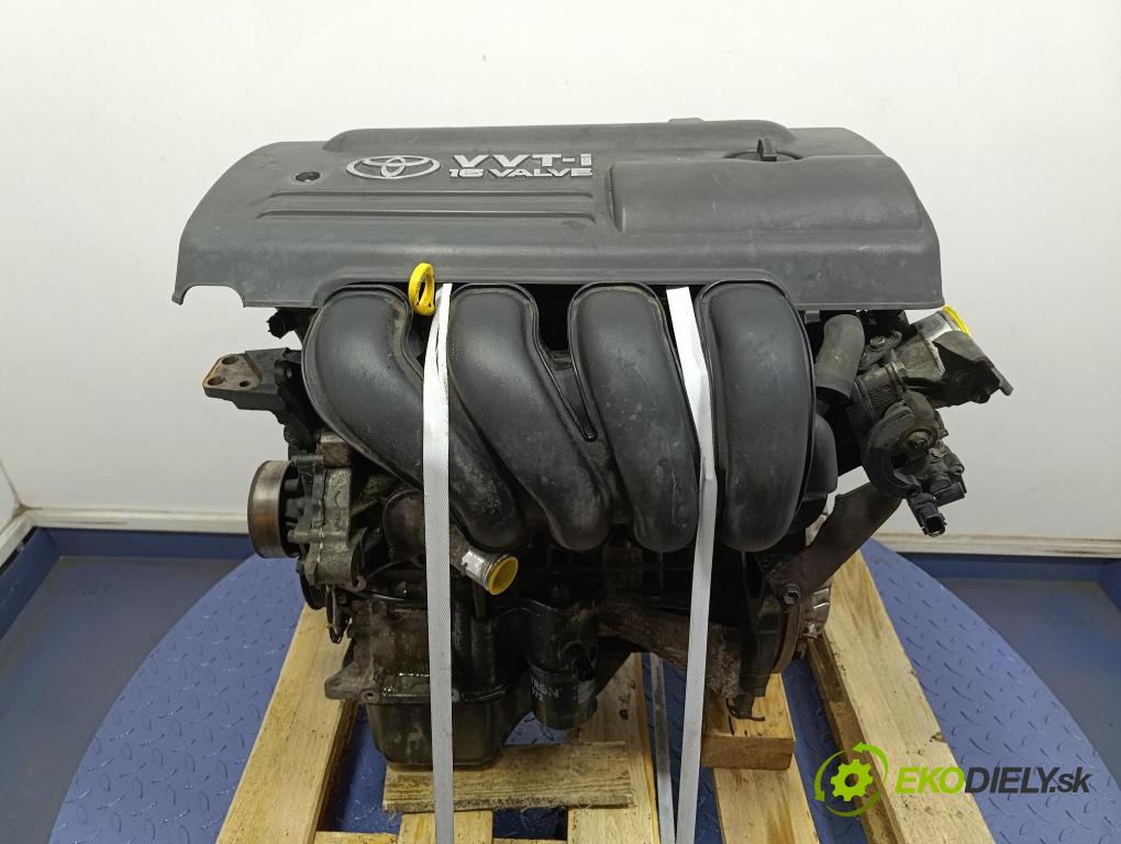 Toyota Avensis 2003 motor Benzín E1Z-T72 1ZZ-FE