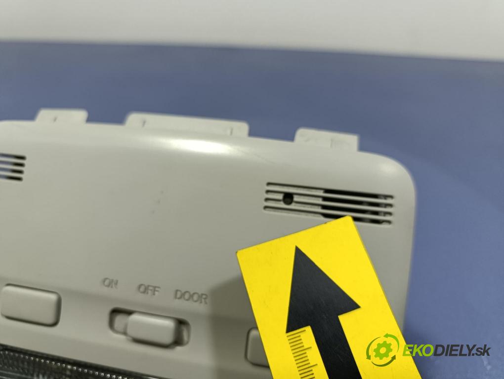 Toyota Avensis 2003 Lampy Uvnitř 17675013