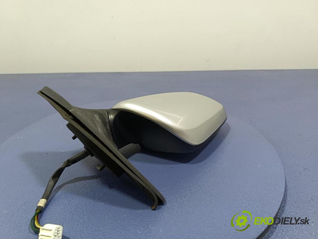 Toyota Avensis 2003 zpětné zrcátko prave 3004-742