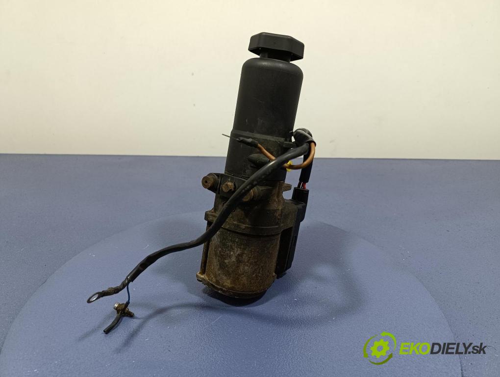 Mercedes-benz A 140 2004 čerpadlo Asistence: Manažeři A1684660401