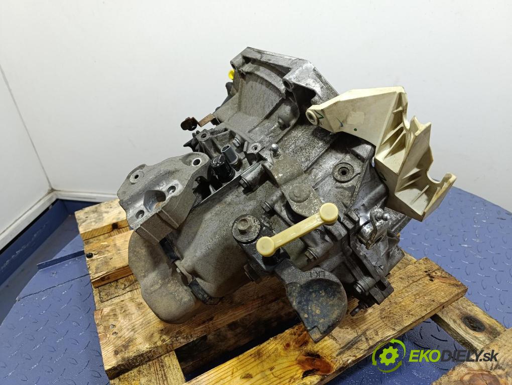 Peugeot 207 2007 převodovka Ozubené kola: Manualna 20C025