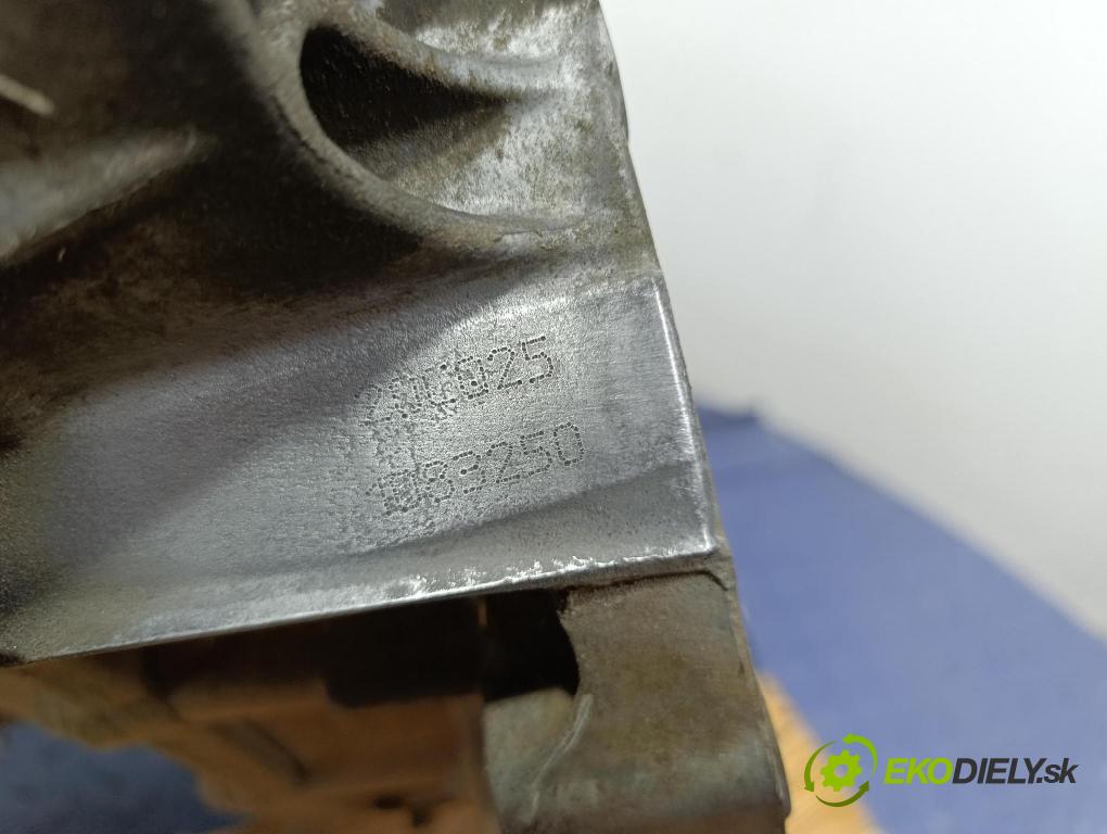 Peugeot 207 2007 převodovka Ozubené kola: Manualna 20C025