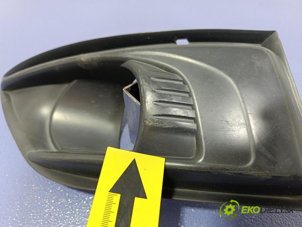 Citroen C4 grand picasso 2009 lišta narazník 9654196877