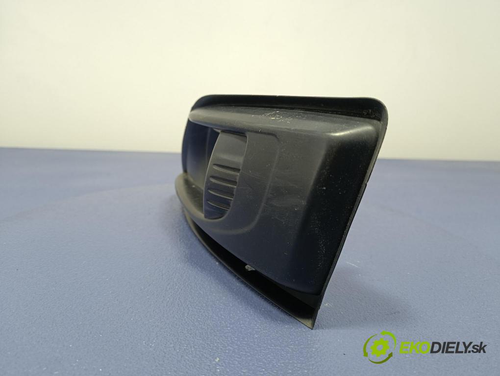 Citroen C4 grand picasso 2009 lišta narazník 9654196777