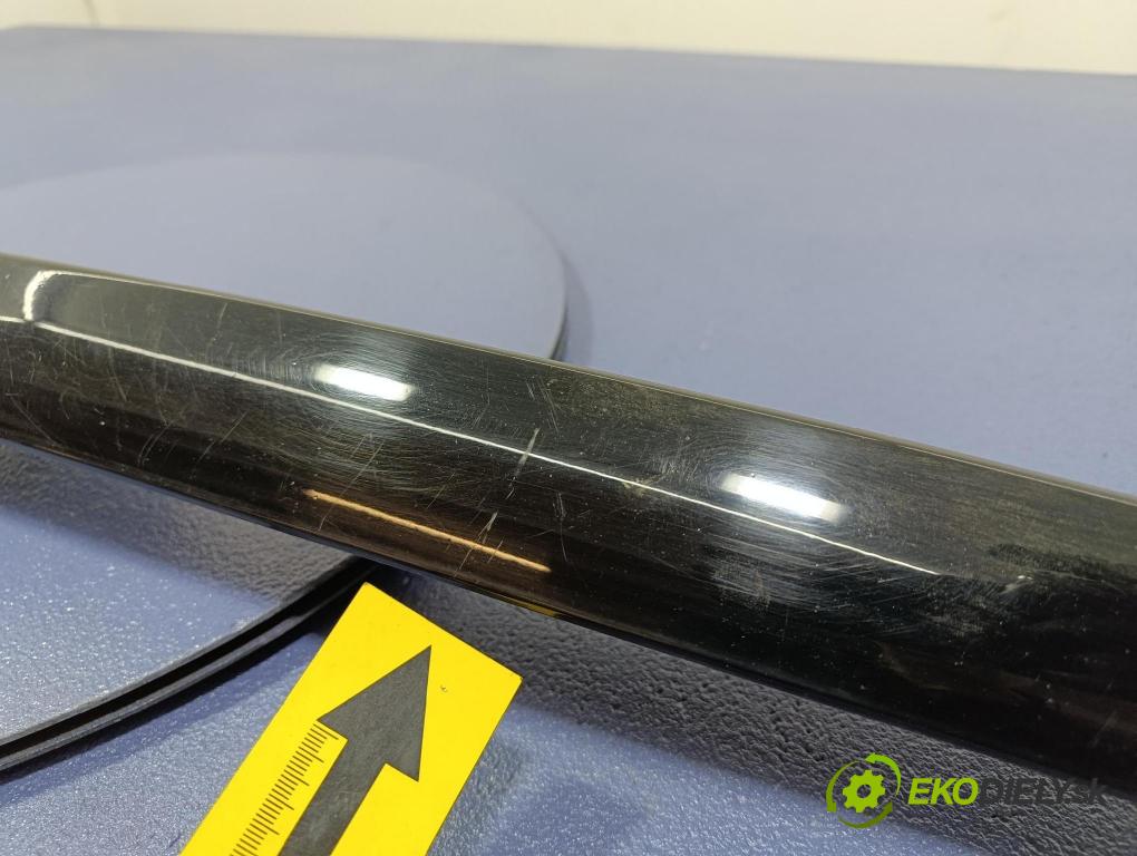 Citroen C4 grand picasso 2009 zaslepka: Zad: 9654872977