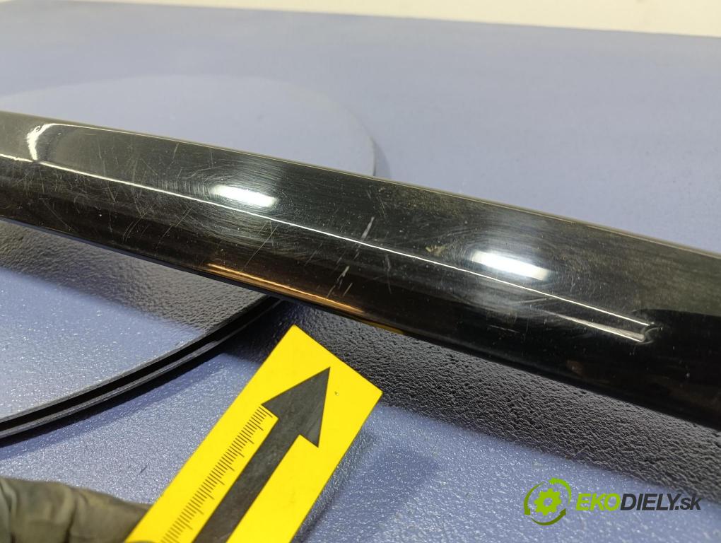 Citroen C4 grand picasso 2009 zaslepka: Zad: 9654872977