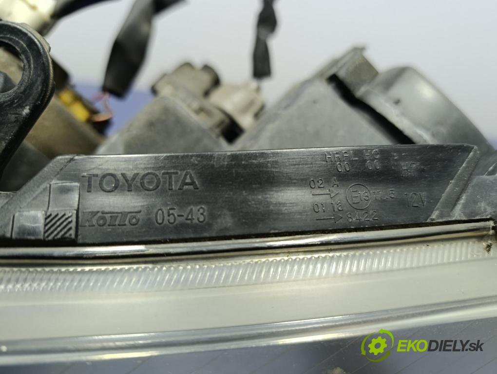 Toyota Avensis 2003 Reflektor: Vľavo: KOITO 05-43