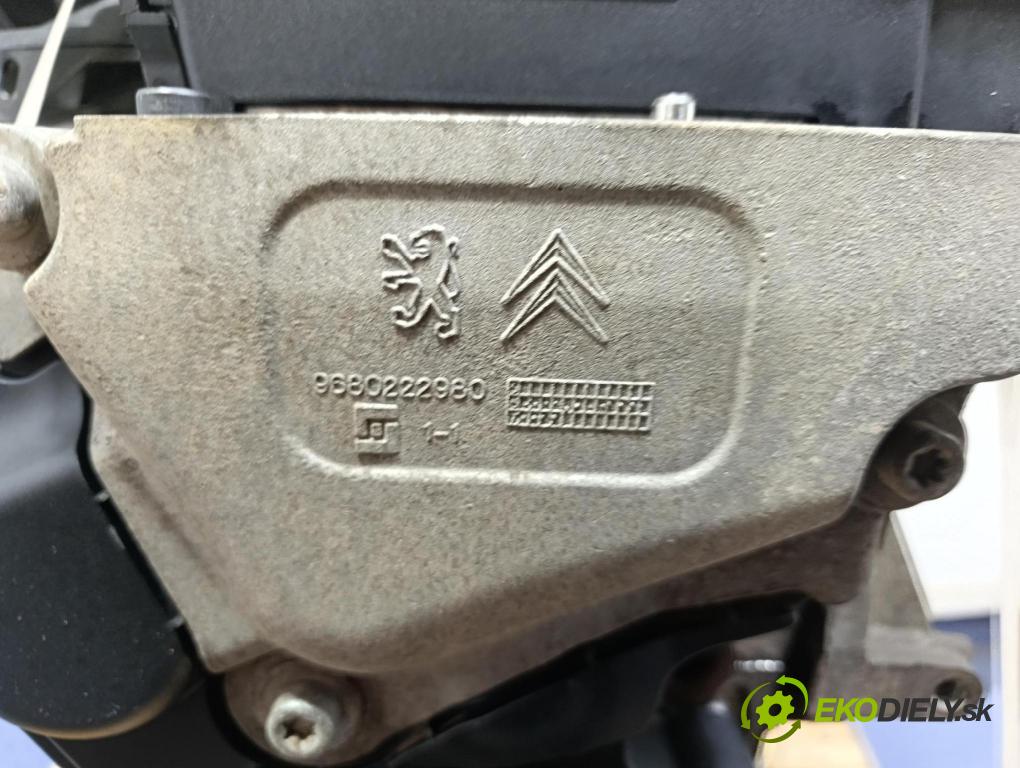 Peugeot 207 2007 motor Benzín KFU 10FE04