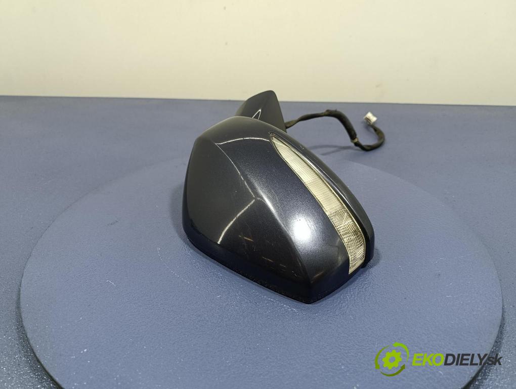 Honda Fr-v 2007 zpětné zrcátko prave