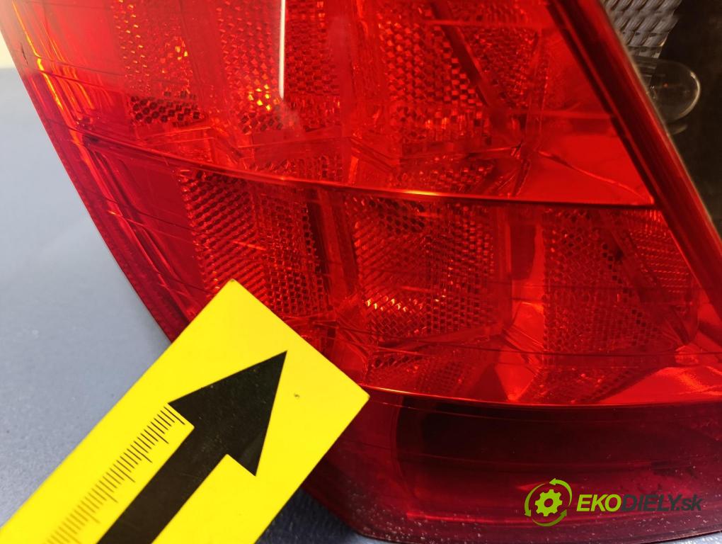 Honda Fr-v 2007 světlo Zad: levá Mimo: ICHIKOH 4991