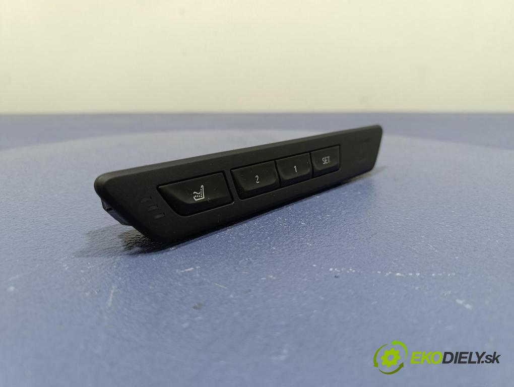 Bmw Seria 7 2019 Přepínač 6997312