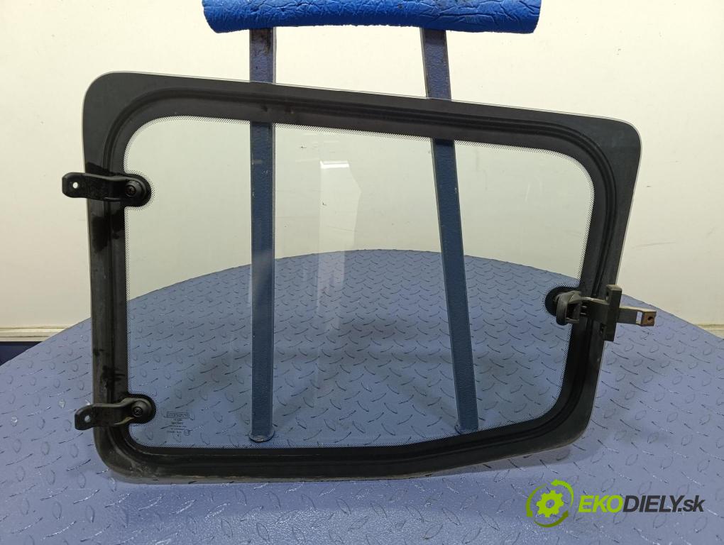 Citroen Nemo 2008 sklo dvere zad Prava: 