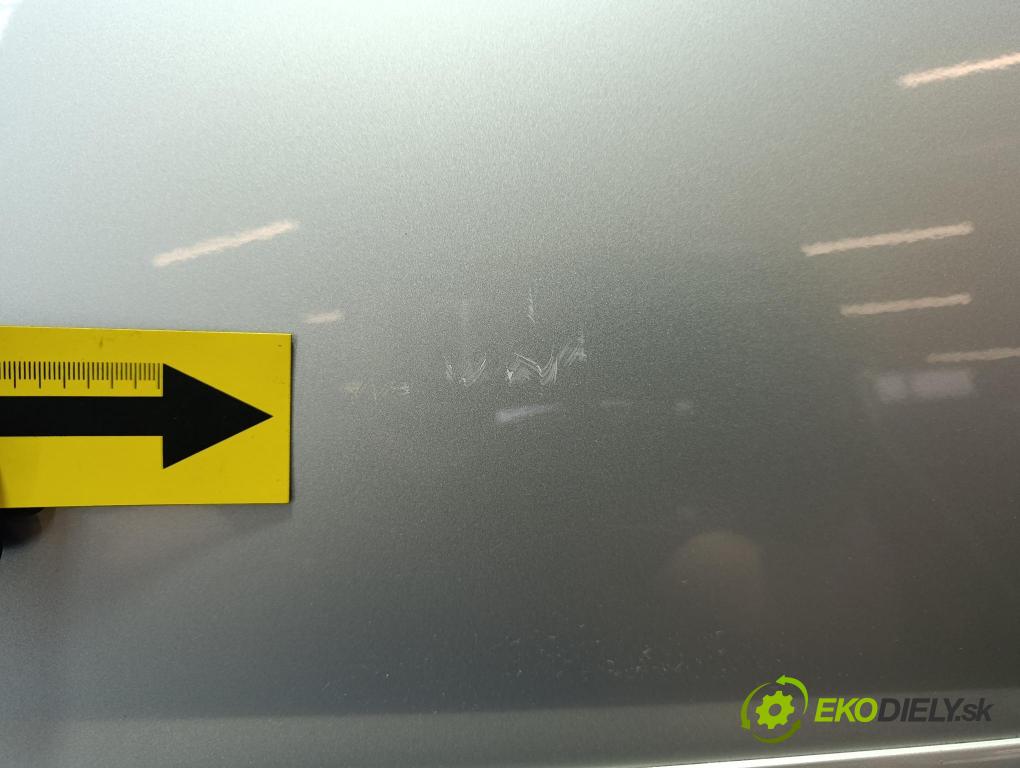 Opel Vectra 2006 dvere Predné pravé