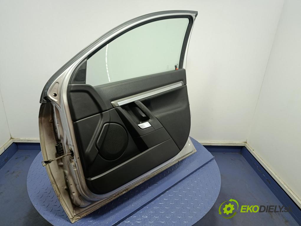 Opel Vectra 2006 dvere Predné pravé