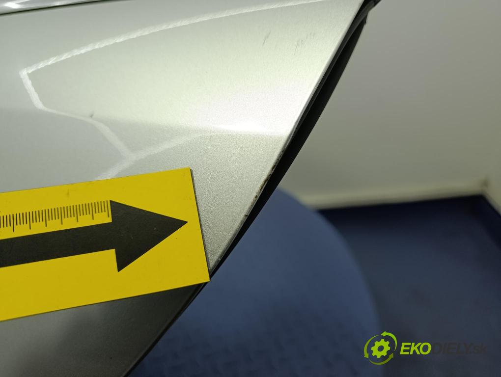 Opel Vectra 2006 dveře Zad: Vlevo, odjet:
