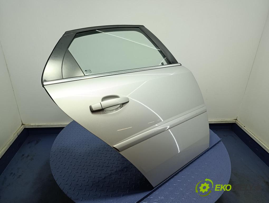 Opel Vectra 2006 dvere zad pravé
