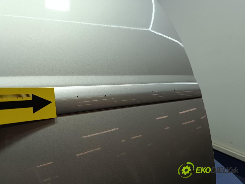Opel Vectra 2006 dvere zad pravé