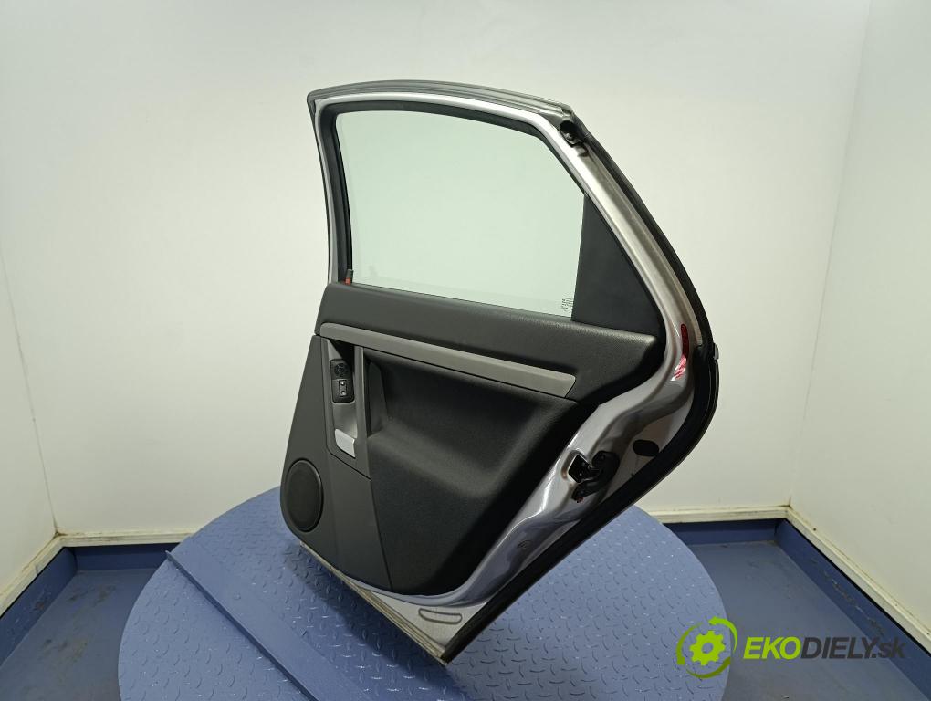 Opel Vectra 2006 dvere zad pravé 