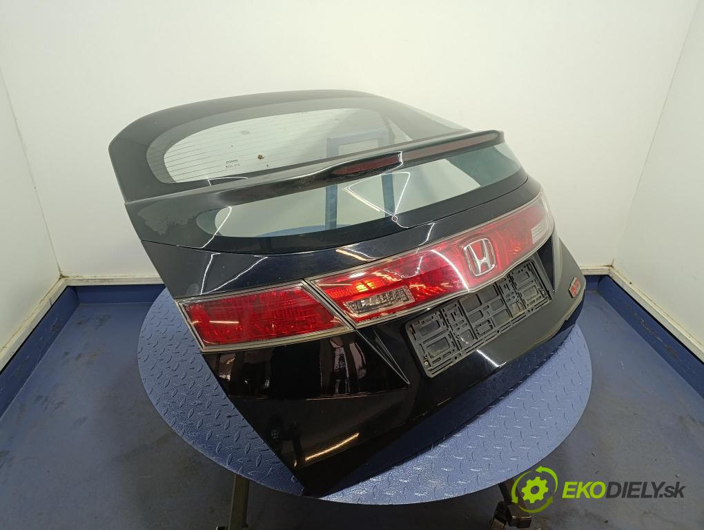 Honda Civic 2008 zadní dveře kufra: kufr