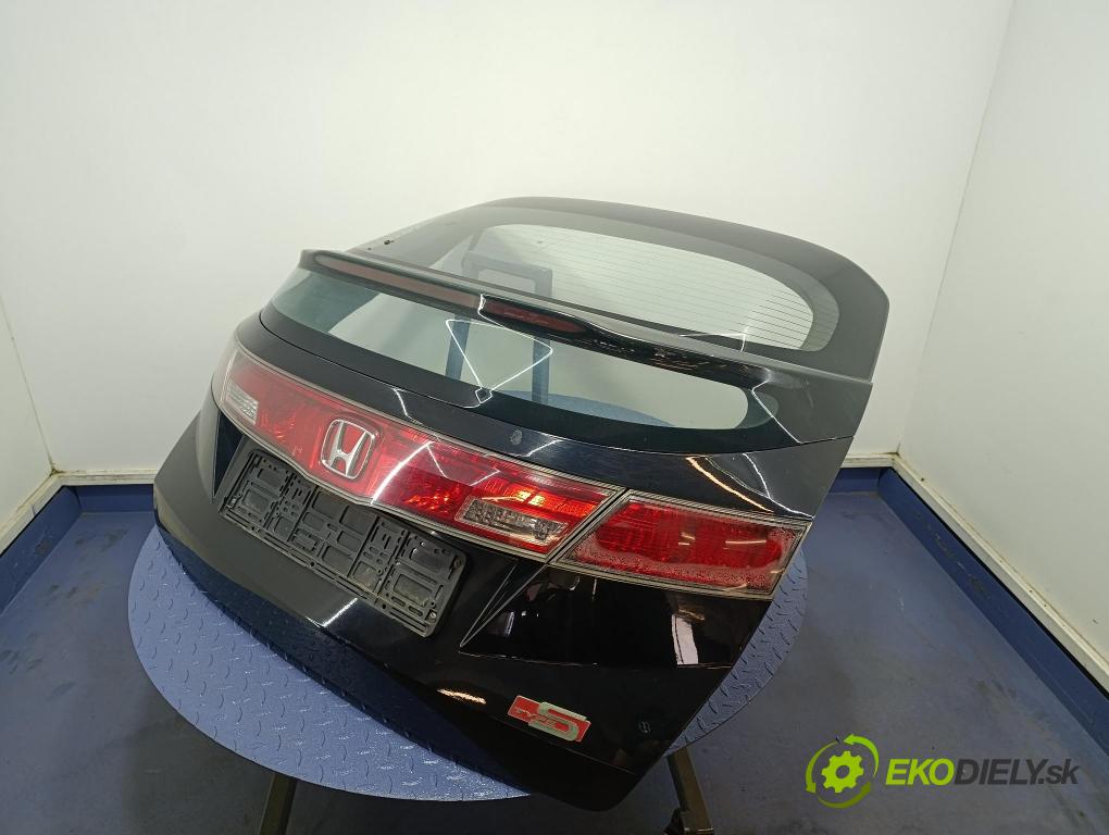 Honda Civic 2008 zadní dveře kufra: kufr