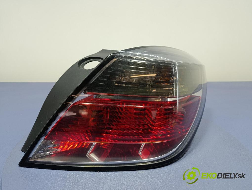Opel Astra 2005 světlo Zad: Práva: Mimo: 24451834