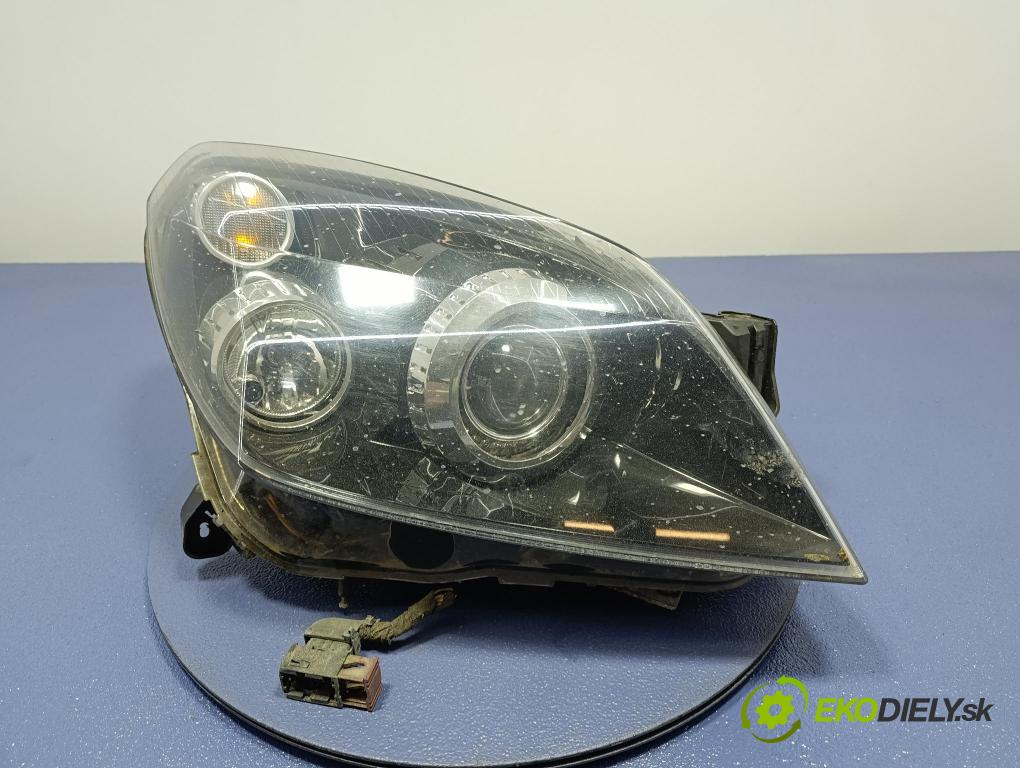 Opel Astra 2005 světlo v pravo: 160202-00