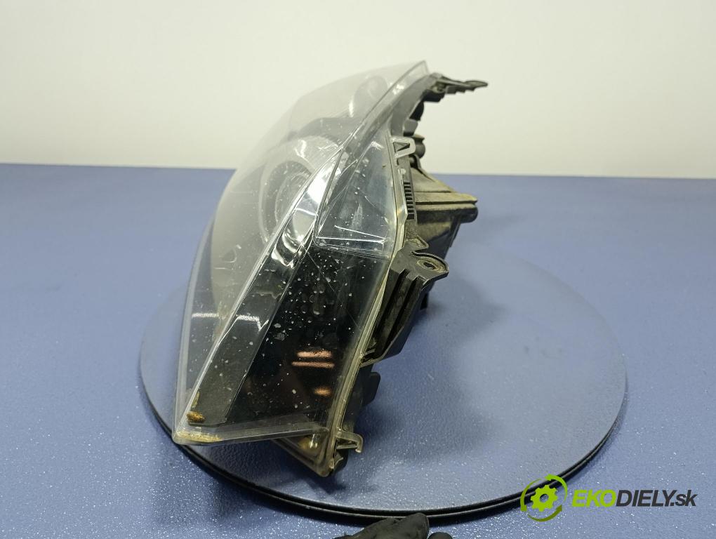 Opel Astra 2005 světlo v pravo: 160202-00