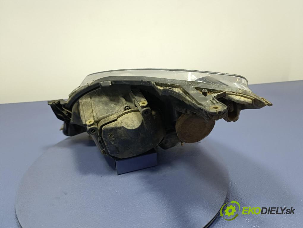 Opel Astra 2005 světlo v pravo: 160202-00