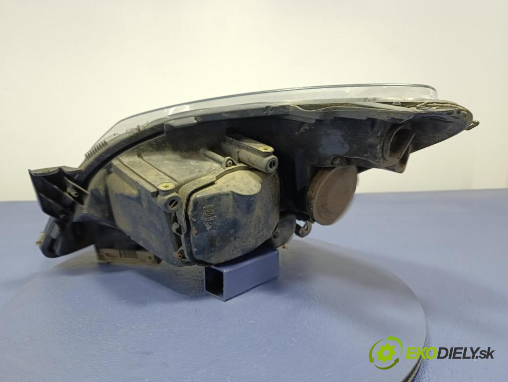 Opel Astra 2005 světlo v pravo: 160202-00