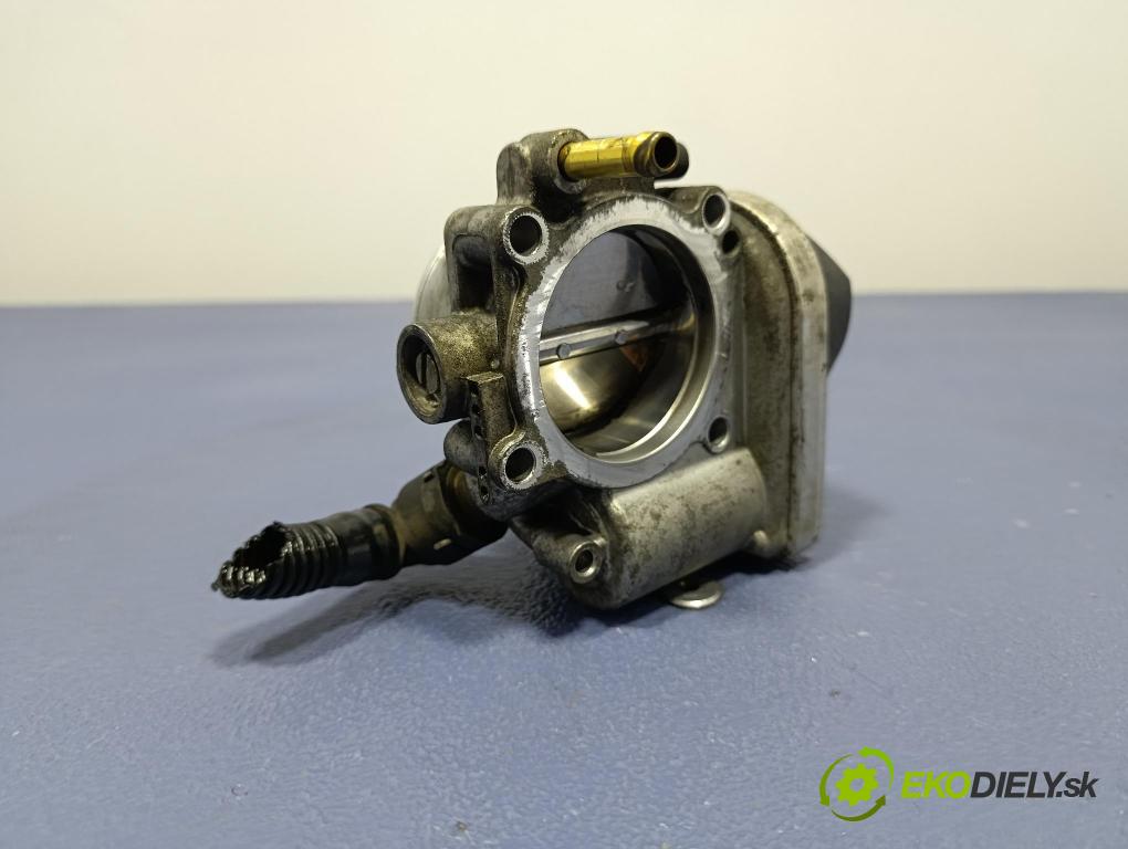 Opel Vectra 2006 škrticí klapka 55353801