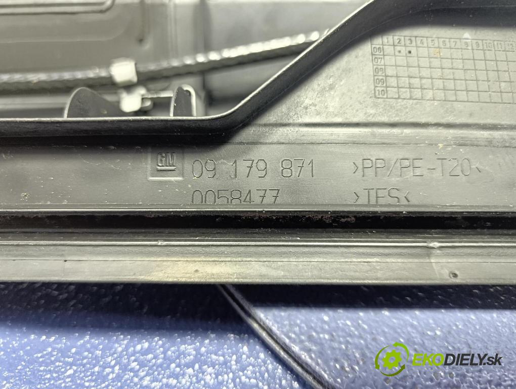 Opel Vectra 2006 torpédo 09179871