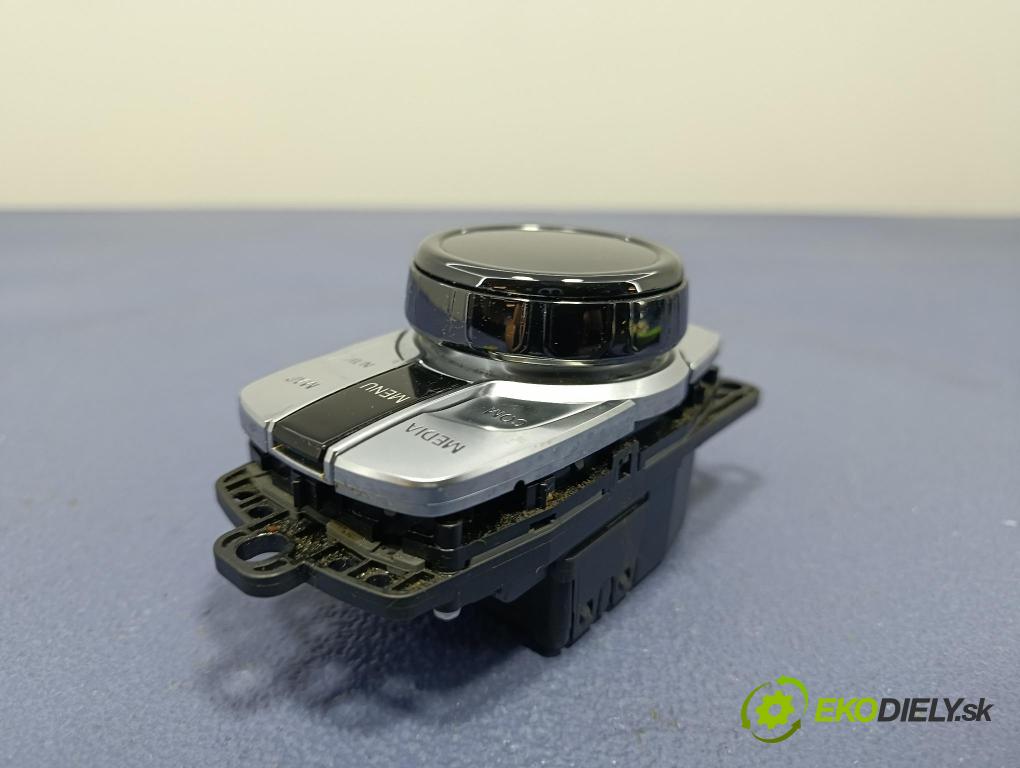 Bmw Seria 7 2019 Přepínač Radio Navigace 9459630
