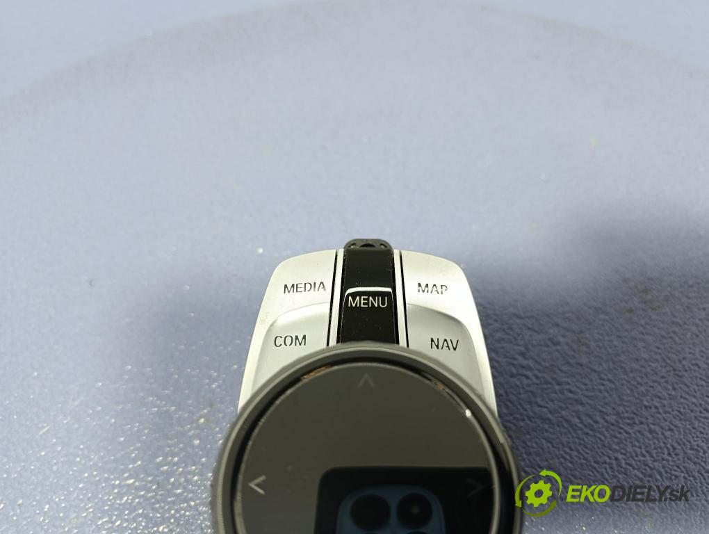 Bmw Seria 7 2019 Přepínač Radio Navigace 9459630
