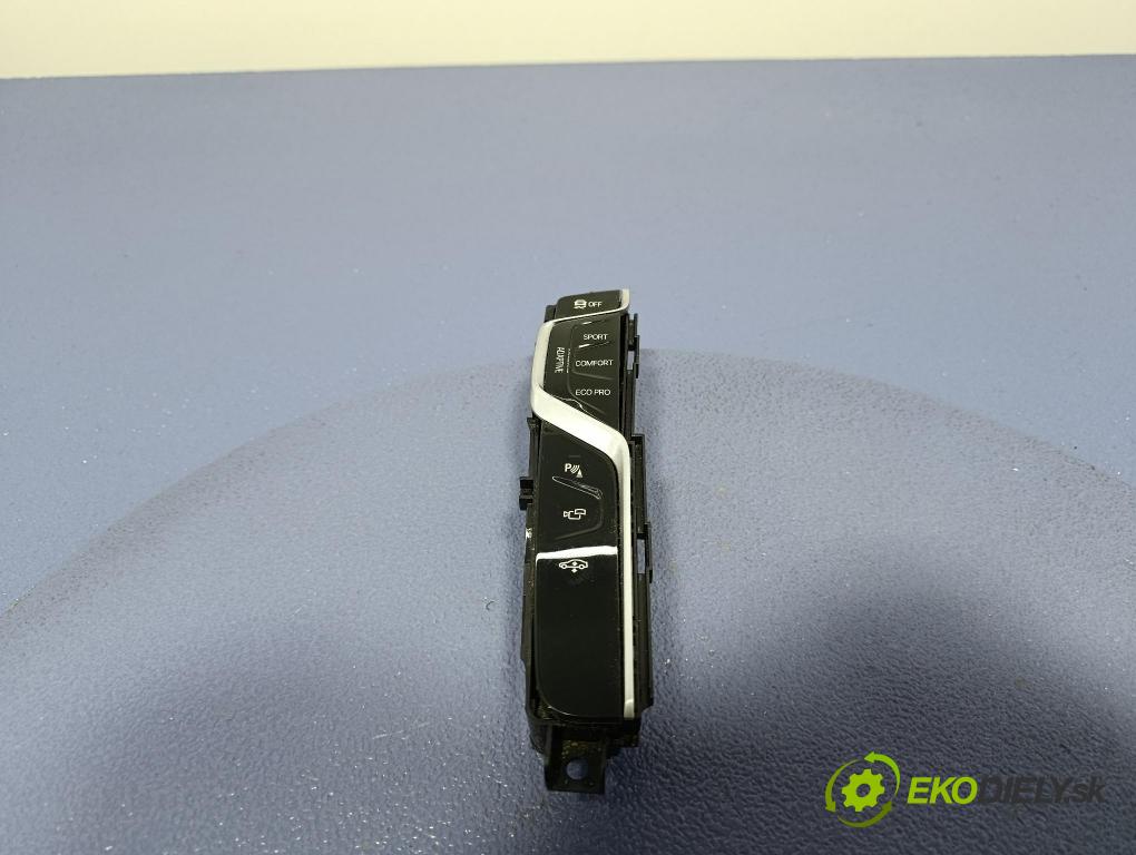 Bmw Seria 7 2019 Přepínač 6993901